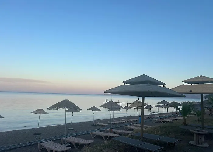 Assos Batik Iskele Ayvacik (Canakkale)